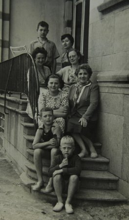 1955 - Famille Gaston Falisse a la mer.JPG